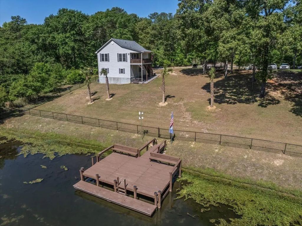 363 Legend Court, Santee