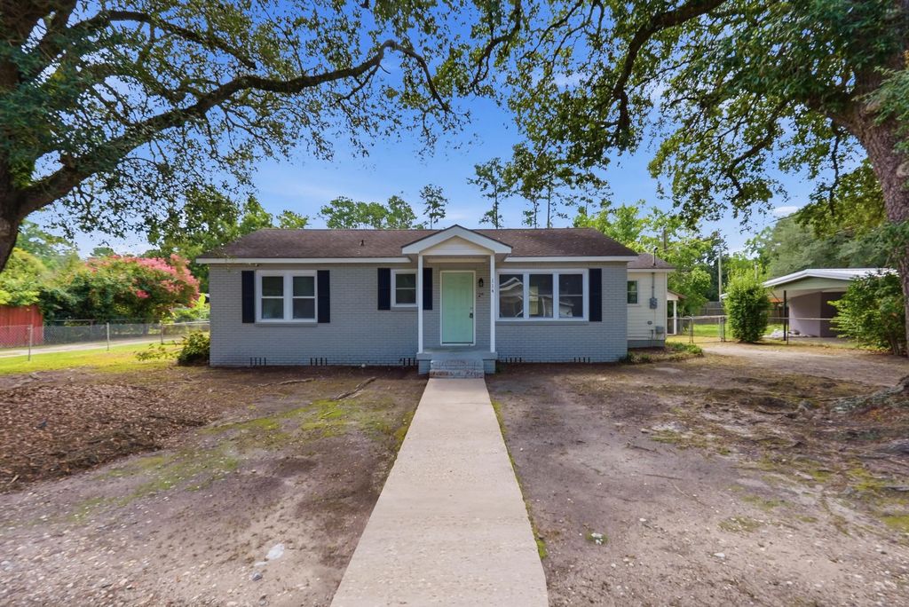 114 Groves Street, Walterboro