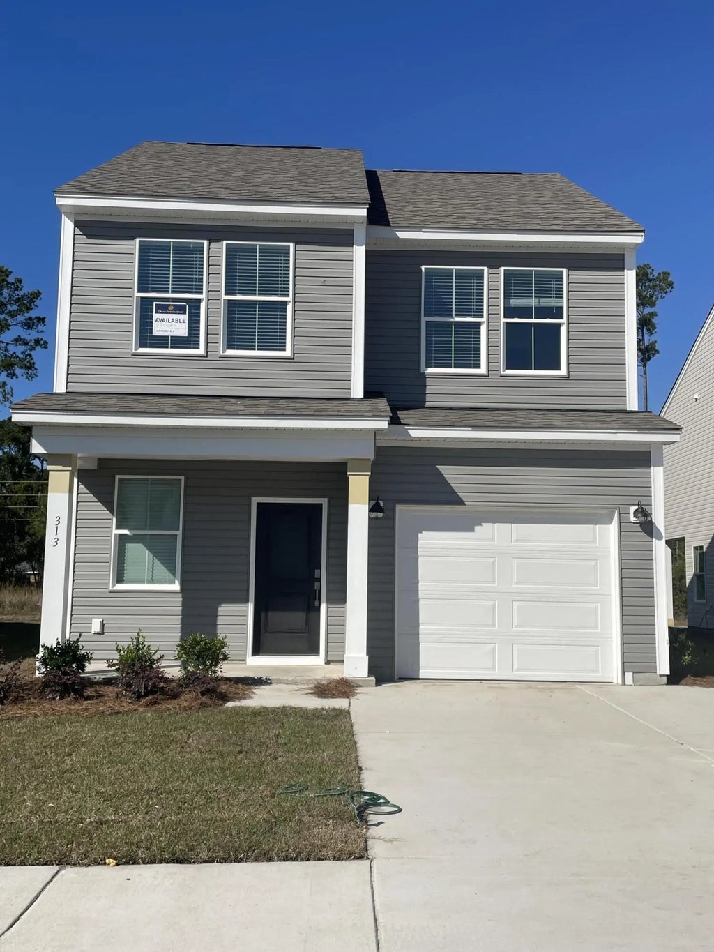 313 Clipper Court, Summerville