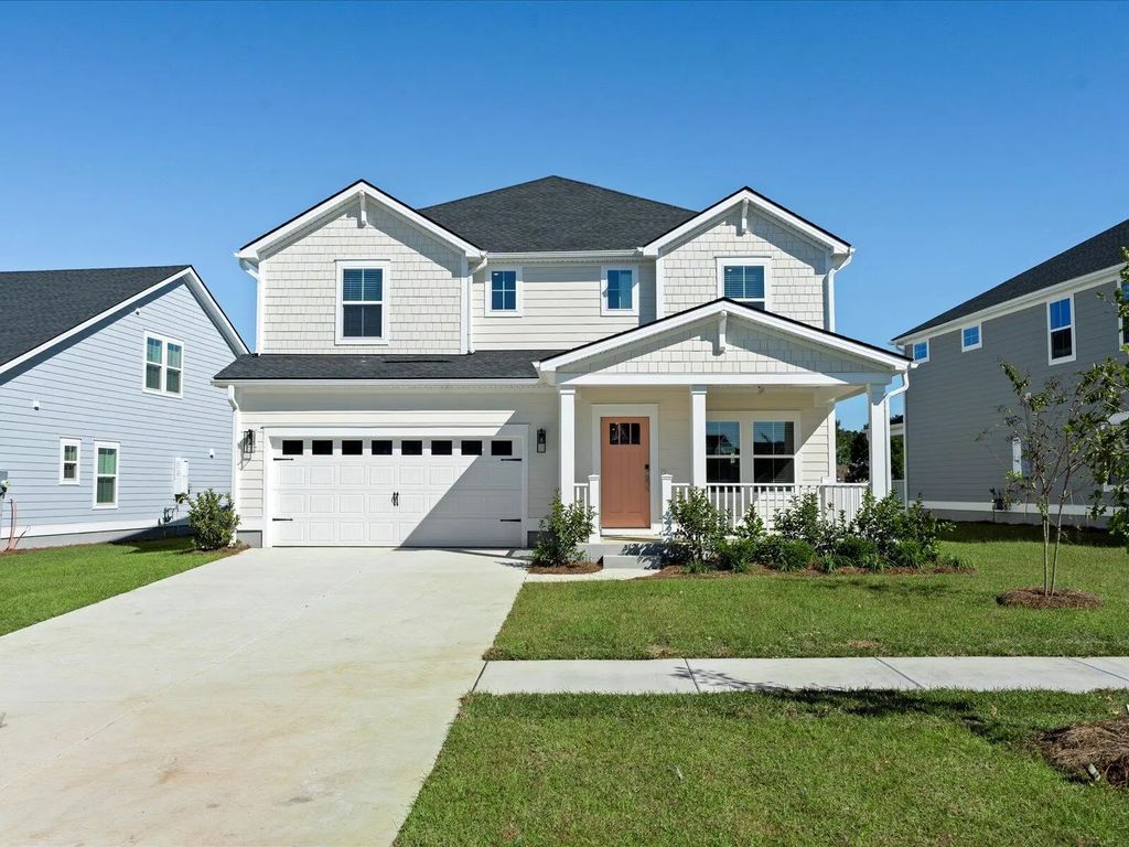 451 Radiant Blue Way, Summerville