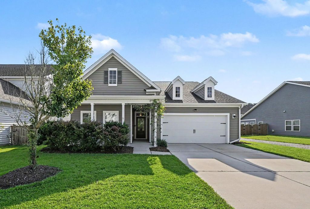 1510 Dawn Mist Way, Charleston
