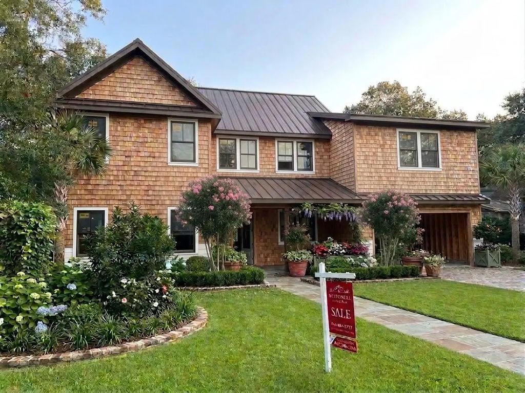 933 Mccants Drive, Mount Pleasant