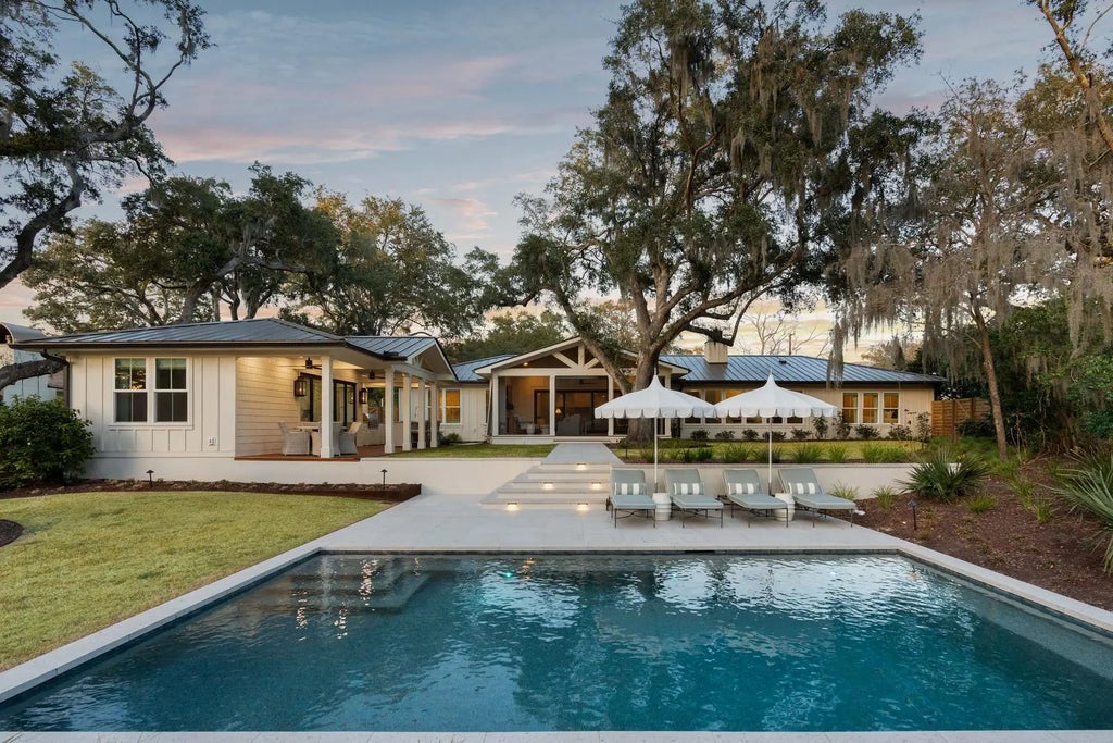 319 Hobcaw Drive, Mount Pleasant