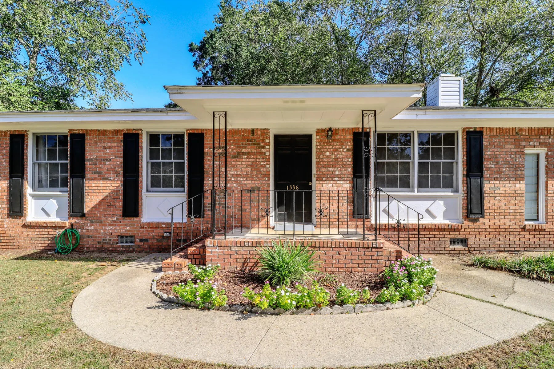 Photo of Listing #25026866