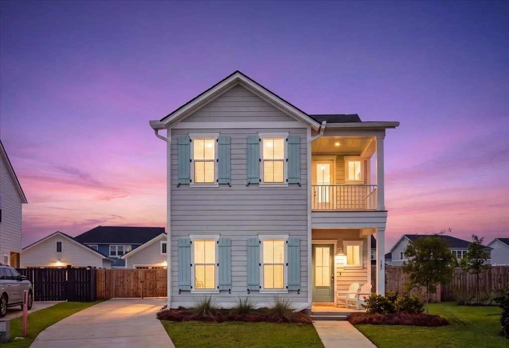 267 Witherspoon Street, Summerville
