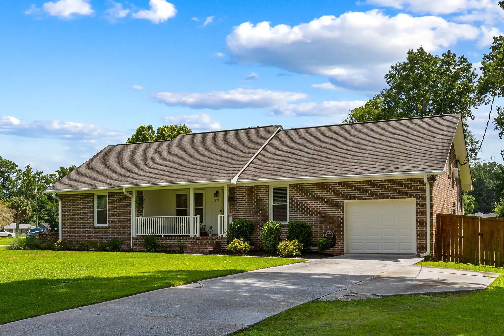 Photo of Listing #25019840