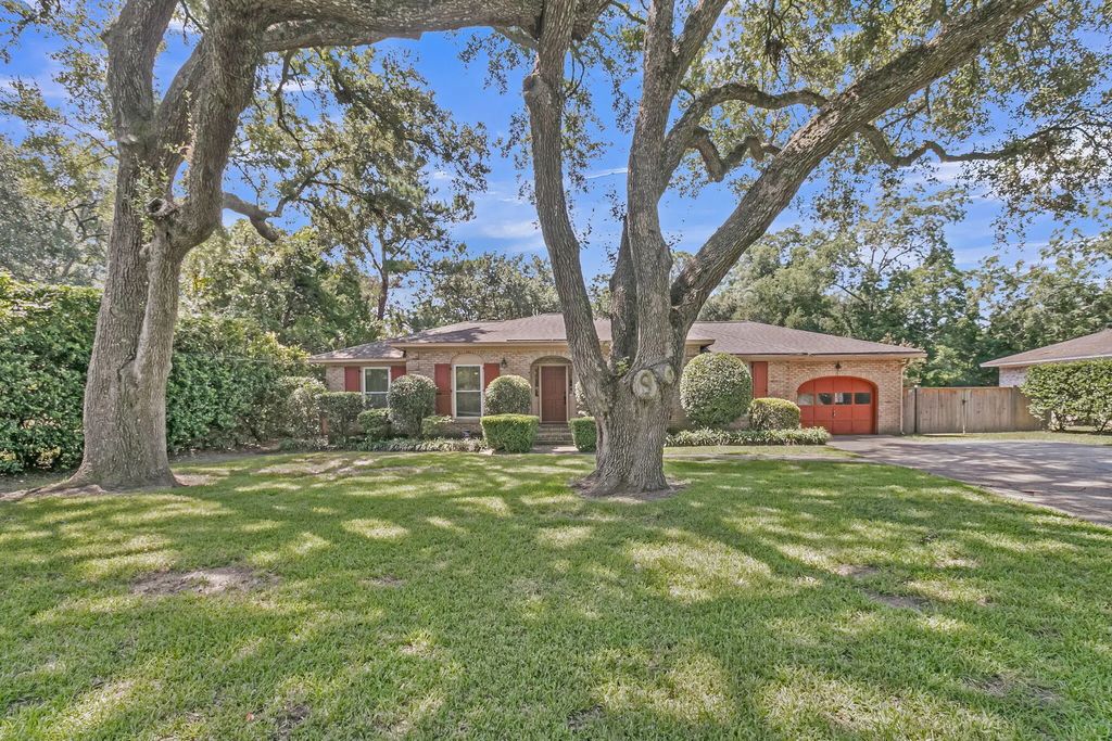 749 Beauregard Street, Charleston