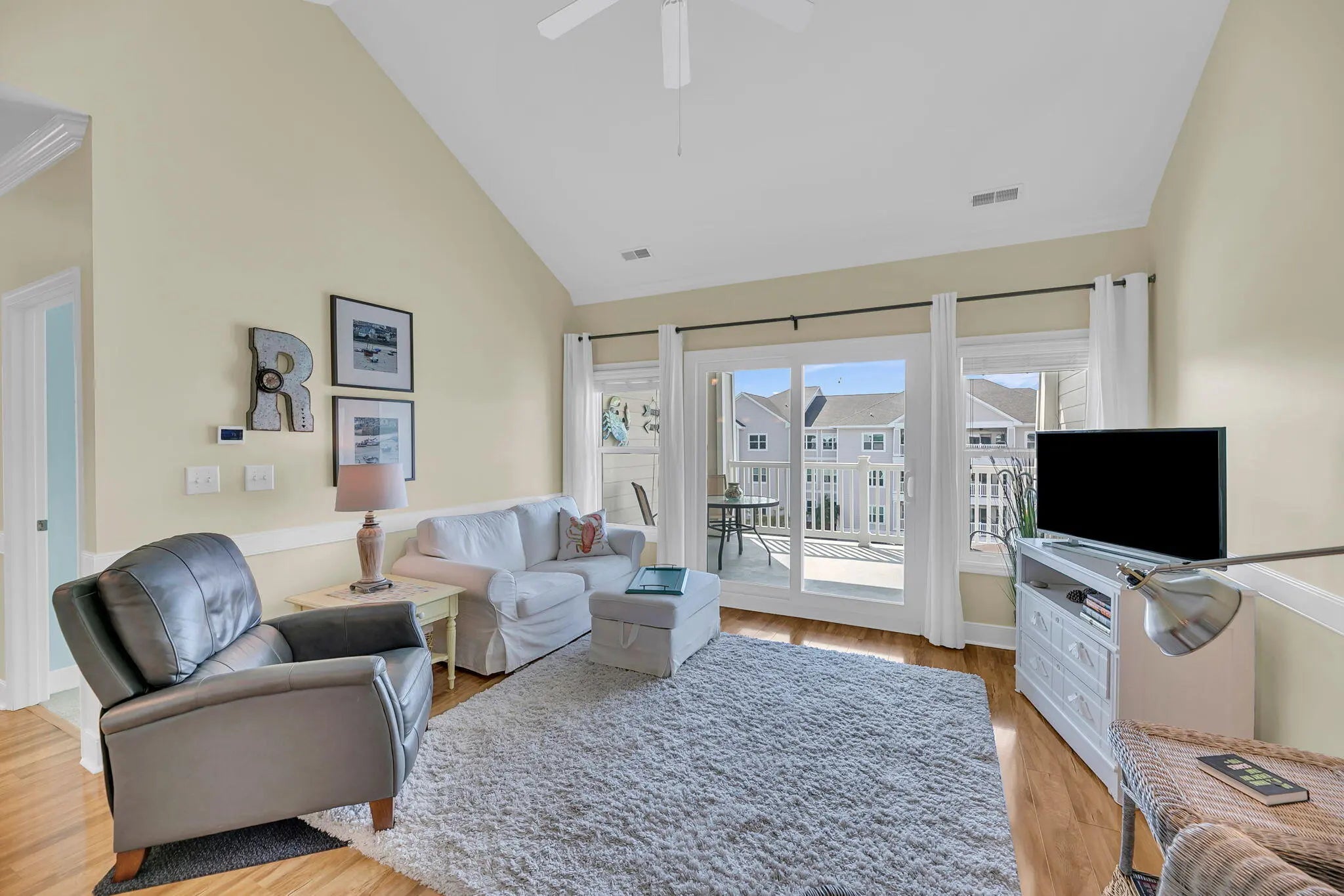 Photo of Listing #25009162