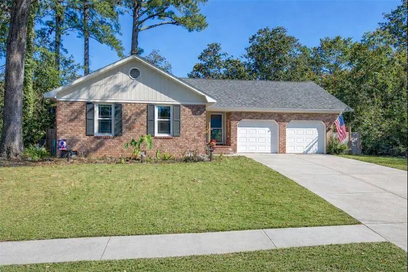 Photo of Listing #26000781