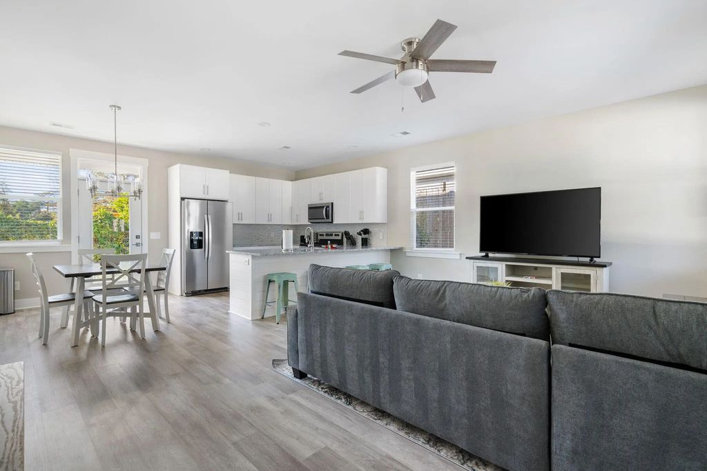 2664 Harvey Avenue, North Charleston