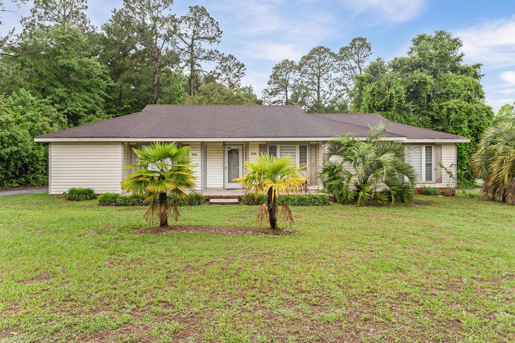 1353 Marshall Street, Orangeburg
