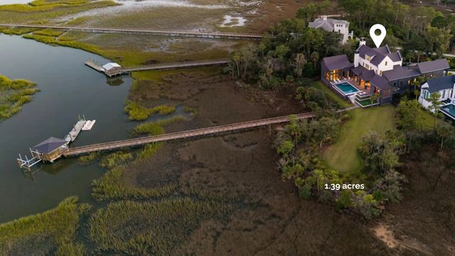 Photo of 123 Nobels Point Street, Daniel Island SC