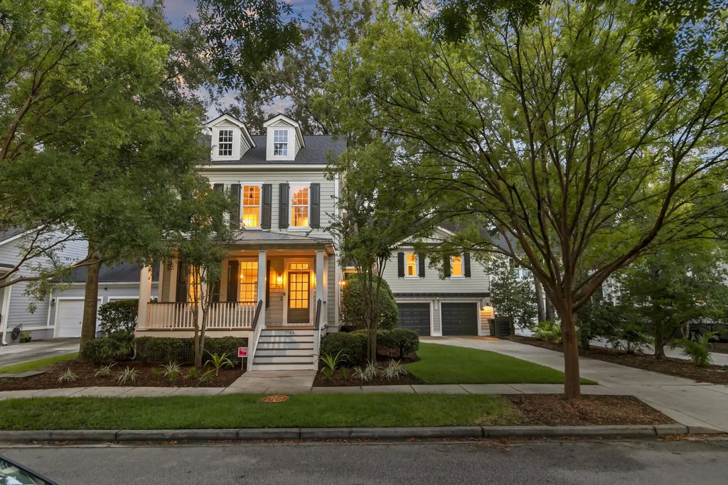 7060 Schooner Street, Charleston