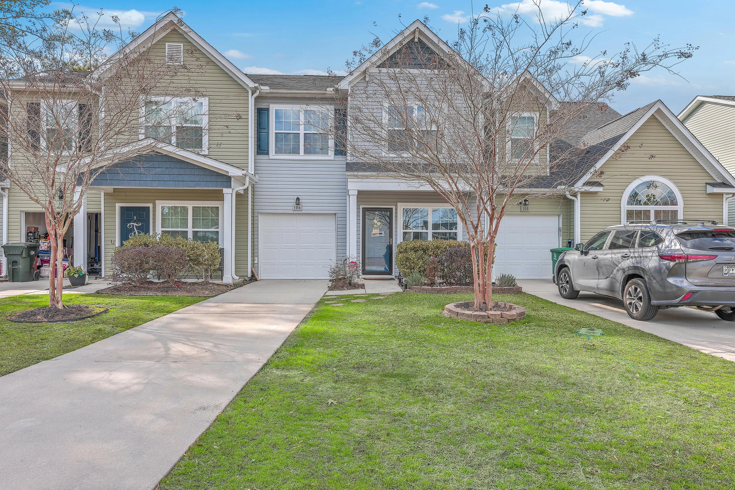 Photo of Listing #25003442