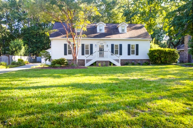 Photo of 1418 Inland Creek Way, Mount Pleasant SC