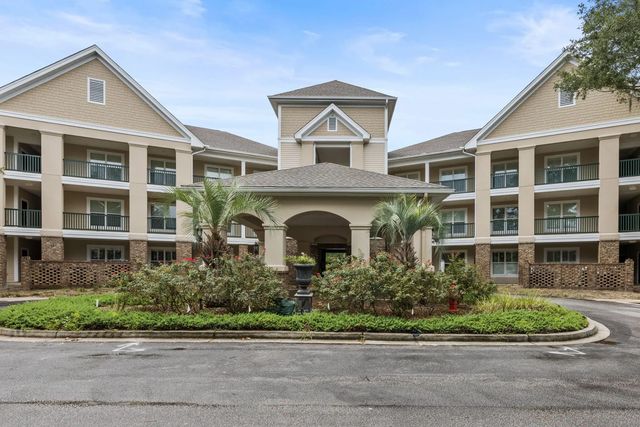 Photo of 1479 Long Grove Drive 204, Mount Pleasant SC