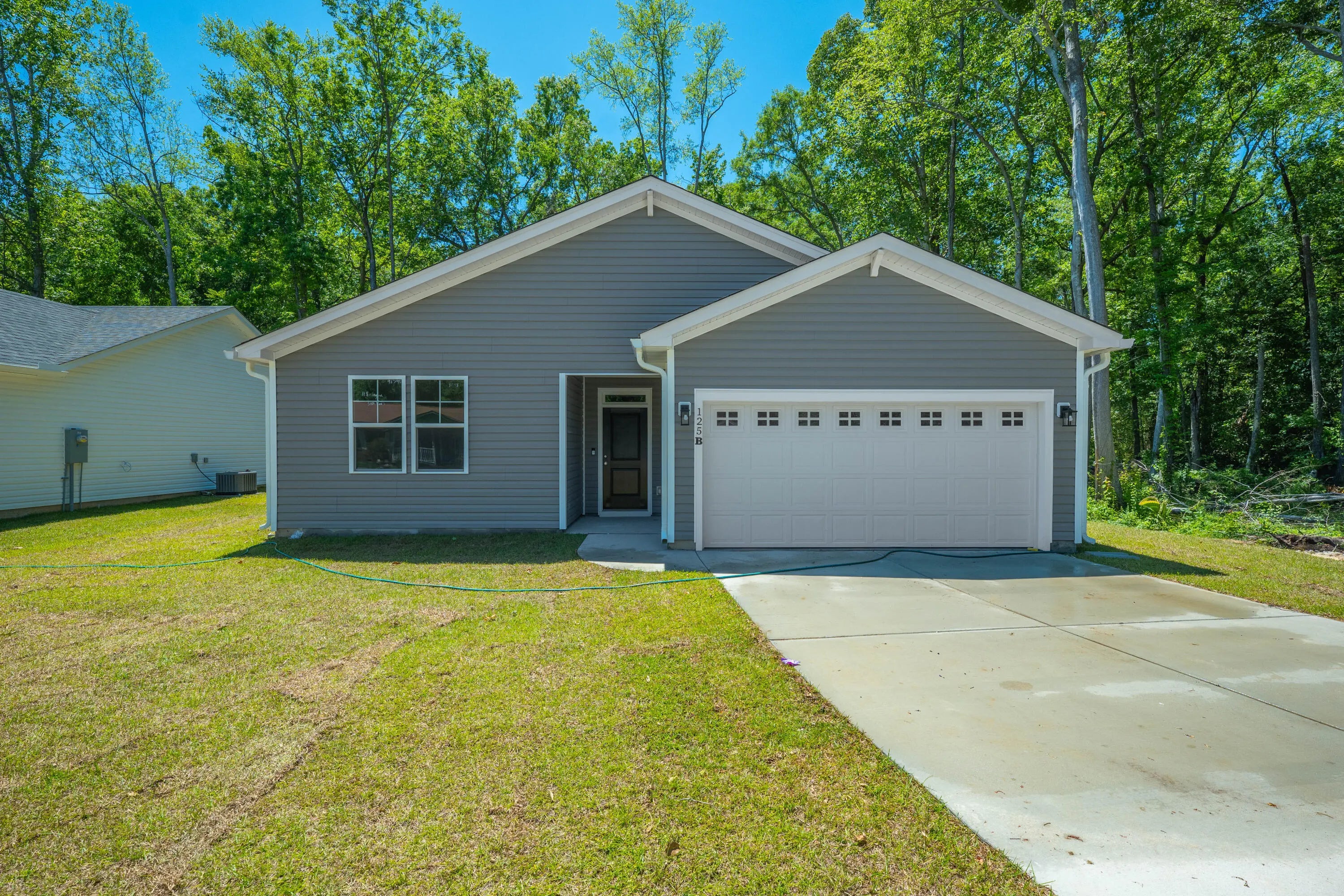 Photo of Listing #24022048