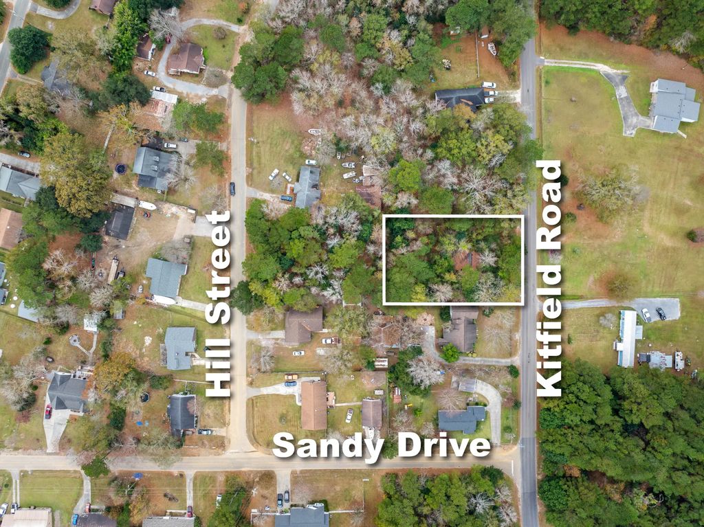135 Kitfield Road, Moncks Corner