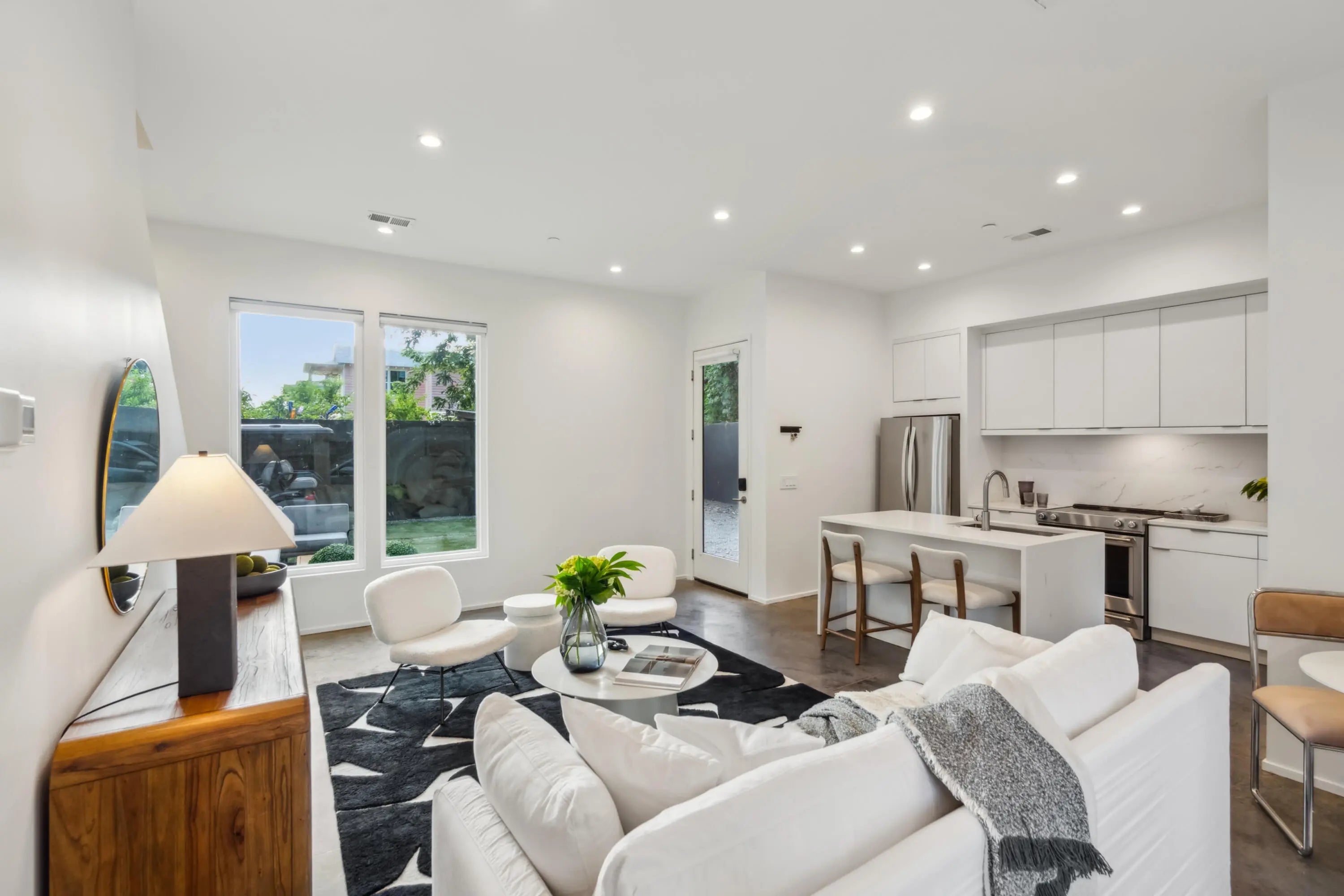 Photo of Listing #25019903