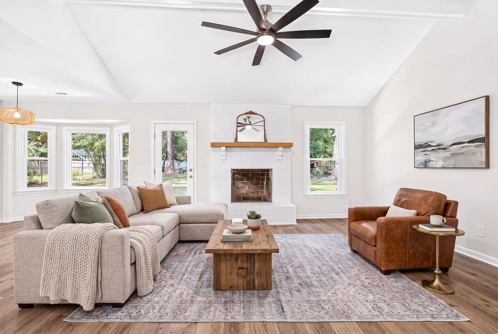 120 Cynthia Lane, Summerville
