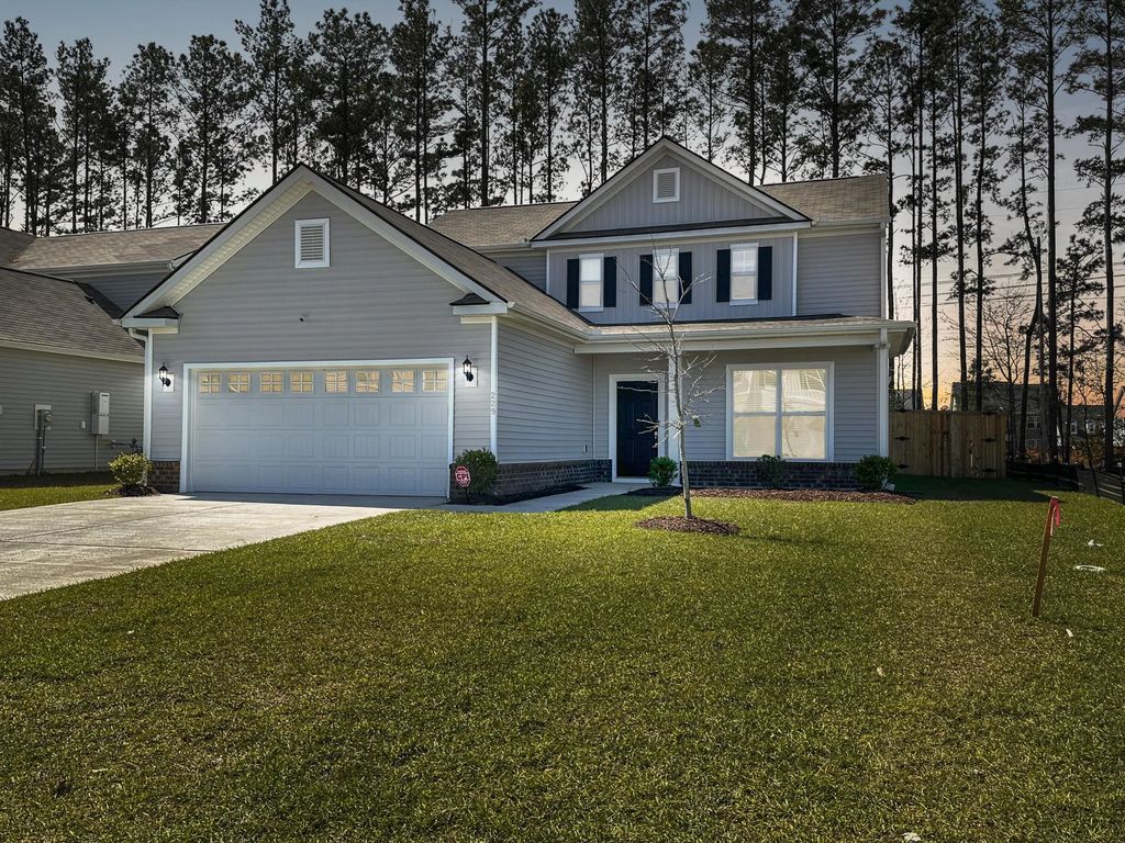 229 Shadybrook Drive, Summerville