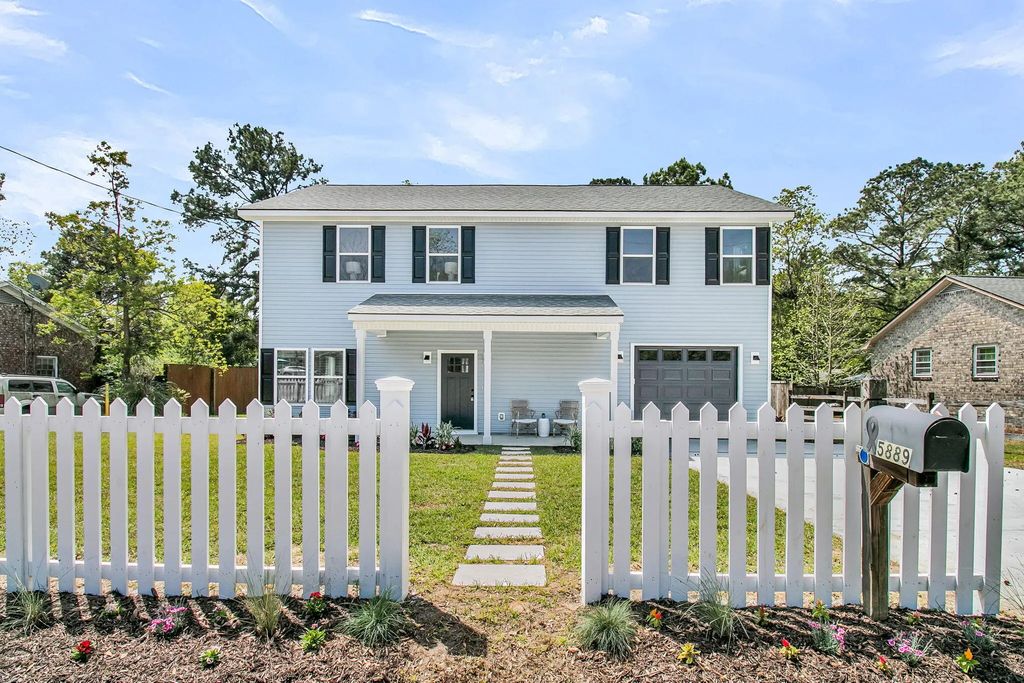 5889 N Rhett Avenue, Hanahan