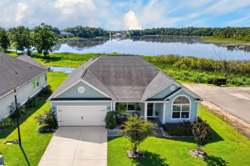 239 Red Leaf Boulevard, Moncks Corner