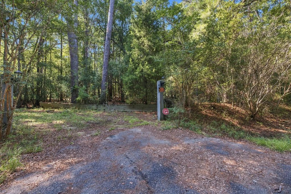 455 Crow Hill Drive, Georgetown