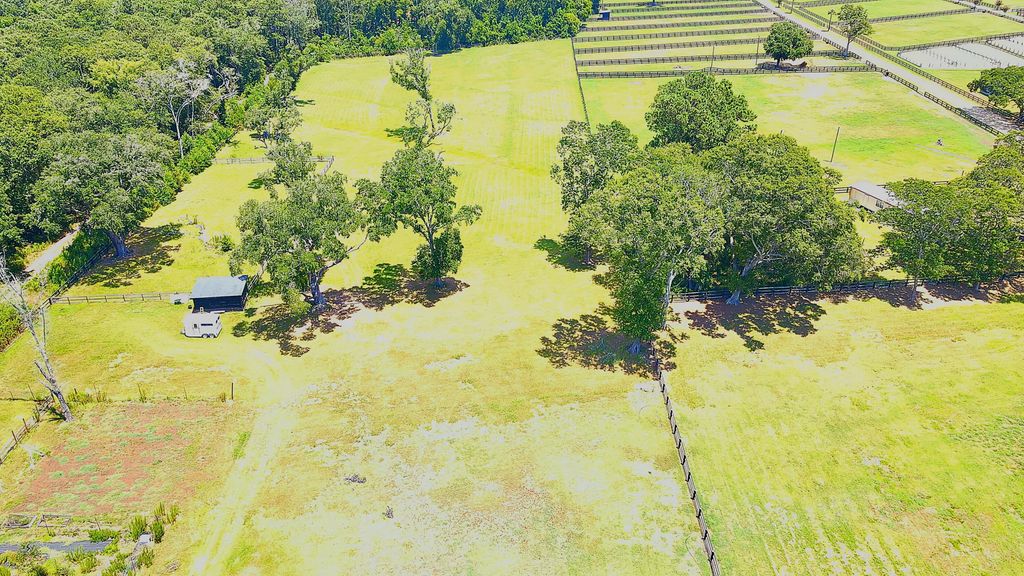 Brewton, Johns Island