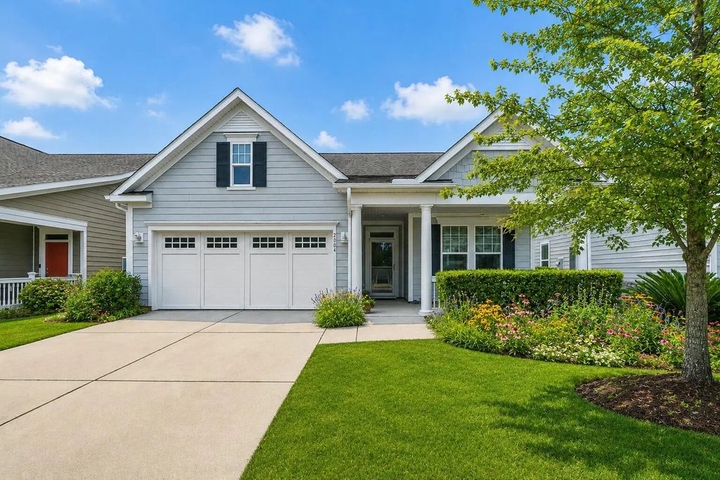 2004 Redback Drive, Summerville