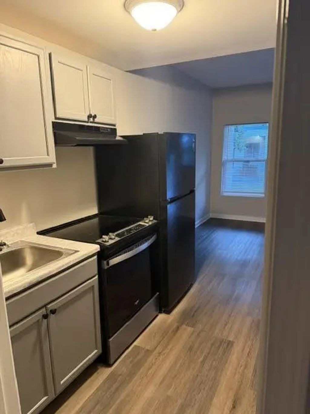143 St Philip Street B-102, Charleston