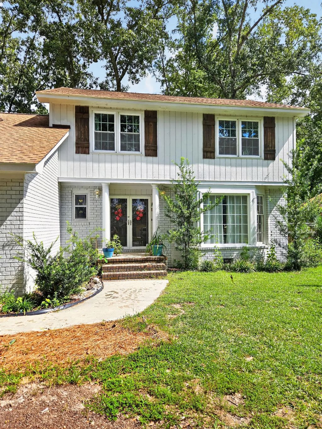 309 Fairington Drive, Summerville