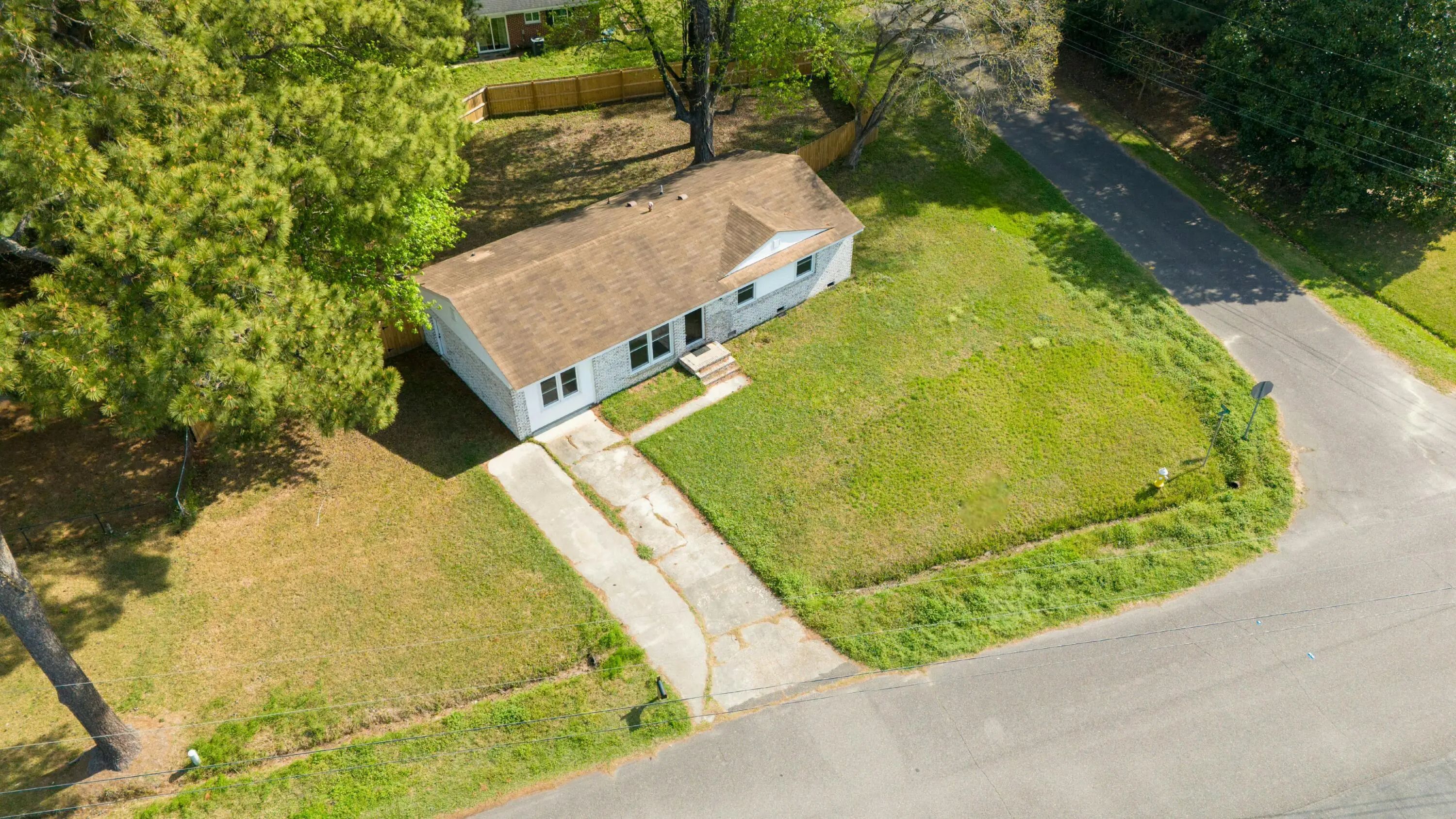 Photo of Listing #26003296