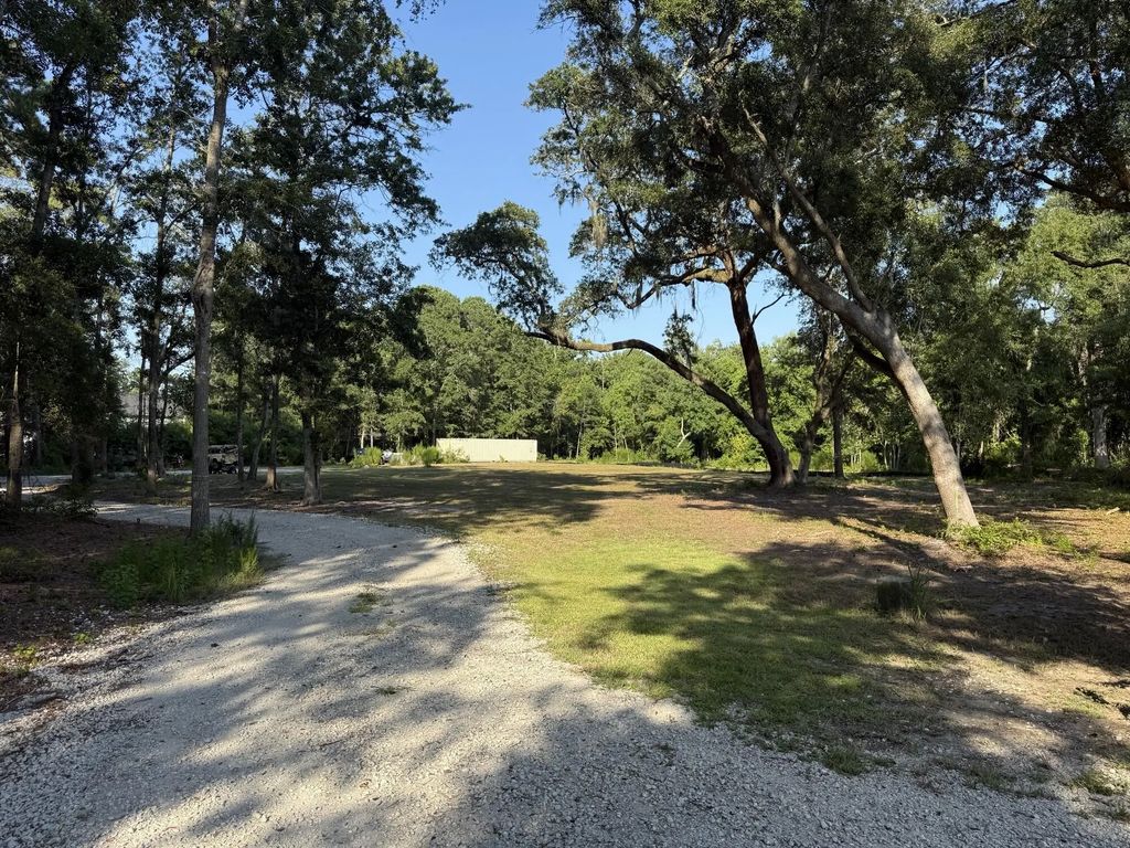 1180 Fulton Hall Lane, Mount Pleasant