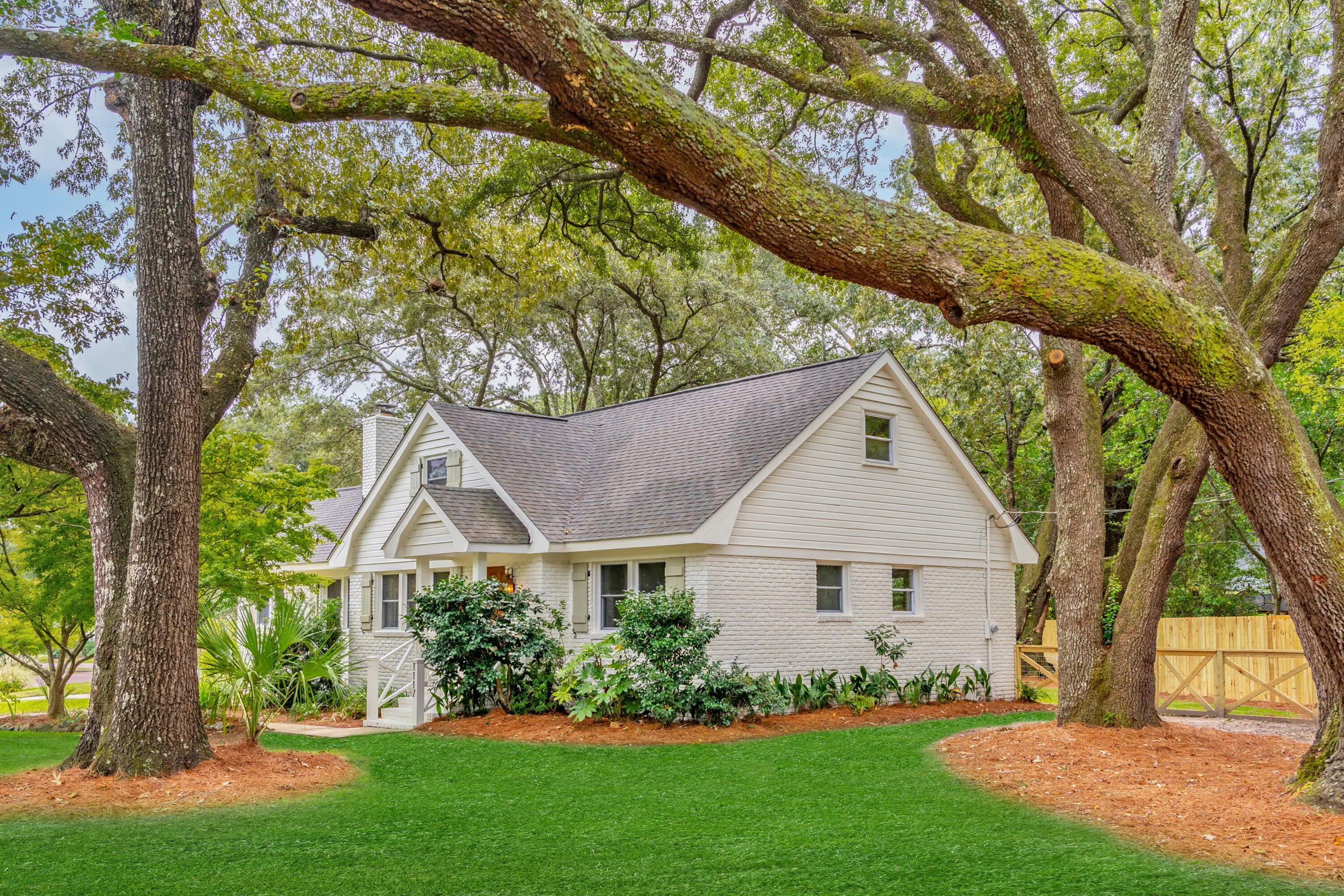 Photo of Listing #24027202