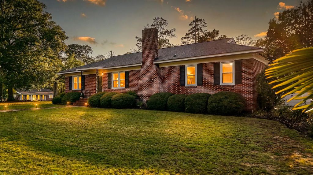 56 Woodlawn Terrace, Bamberg