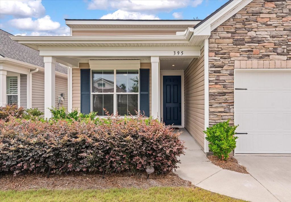 395 Seaside Trail, Summerville