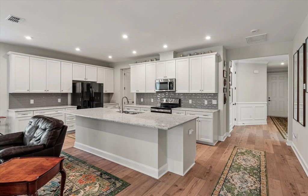 395 Seaside Trail, Summerville