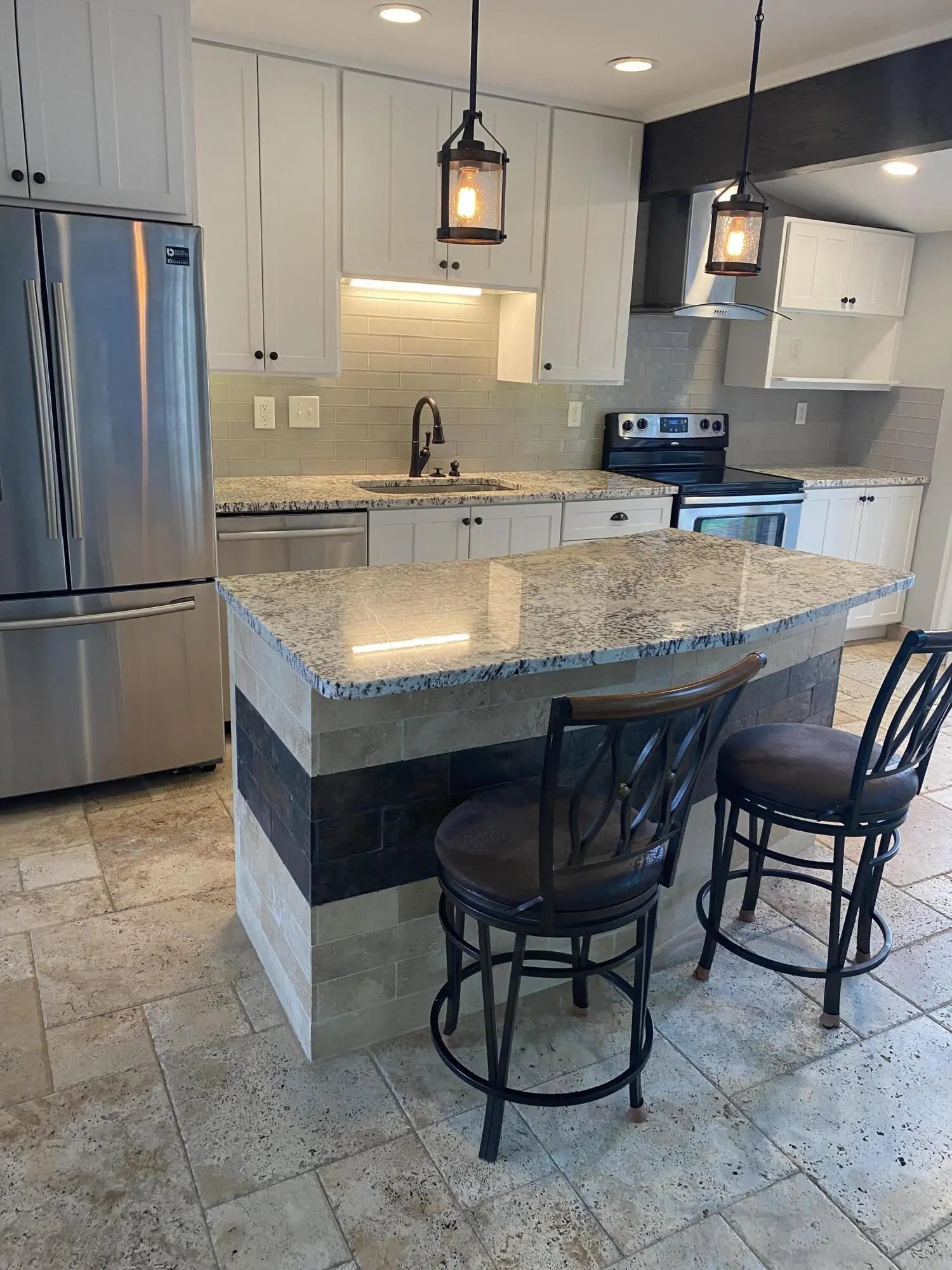 Photo of Listing #25005540