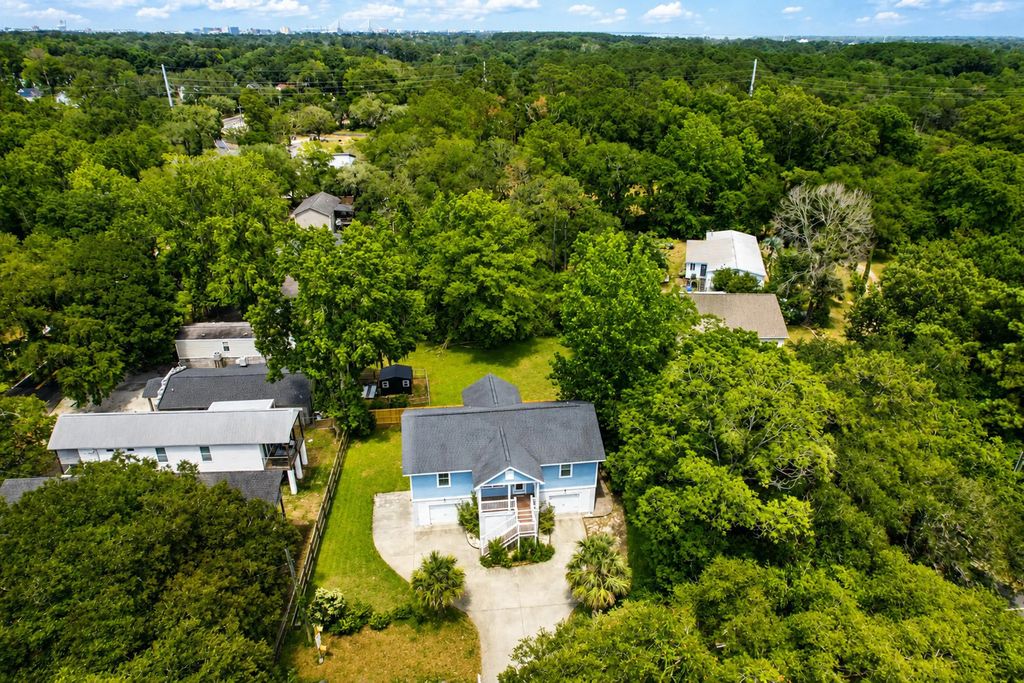 710 Riverland Drive, Charleston