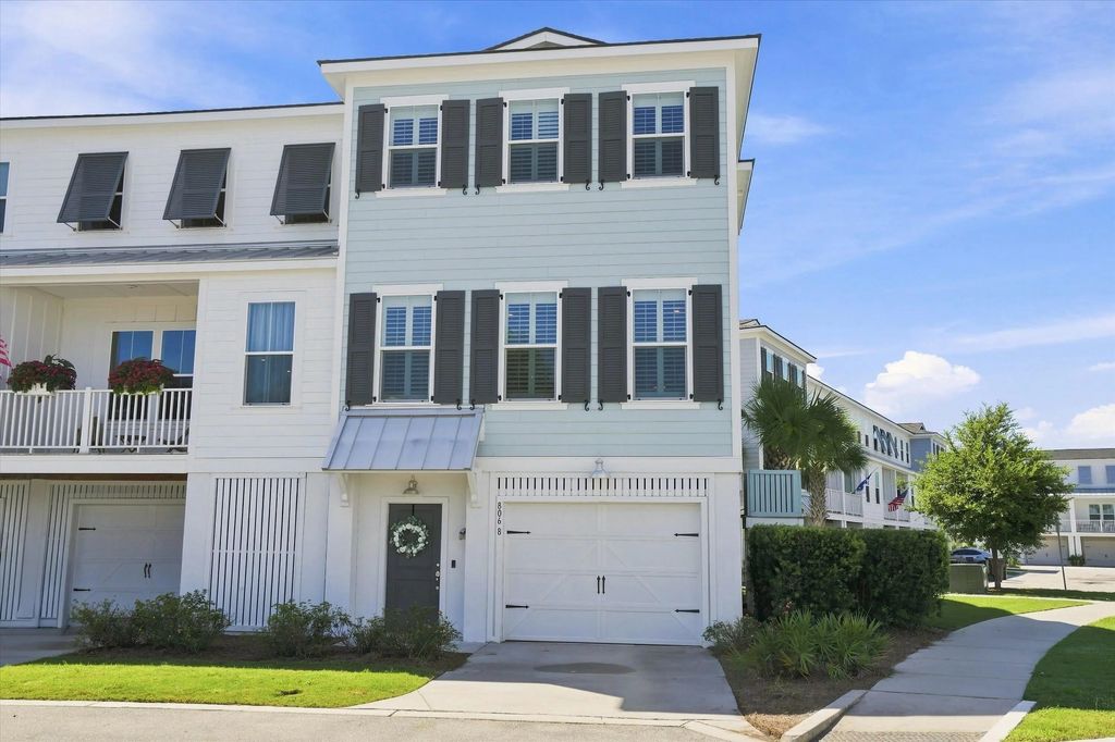 806 Kings Oak Court Unit 8, Charleston