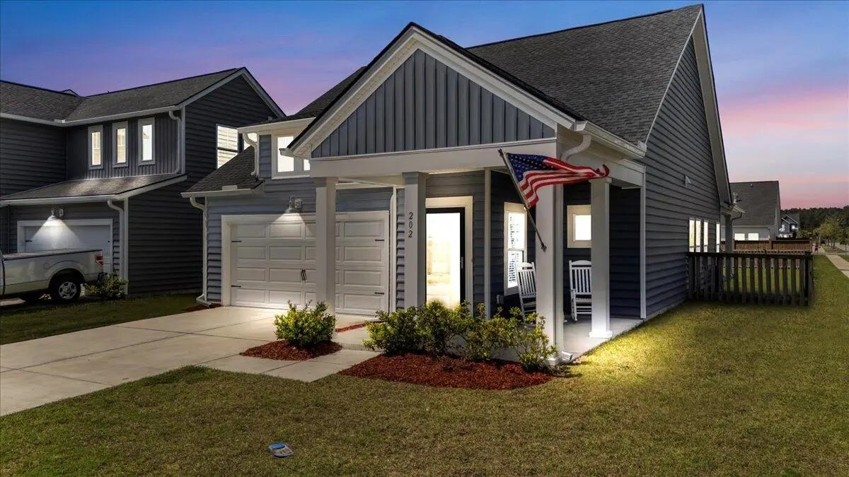 Photo of Listing #25009899