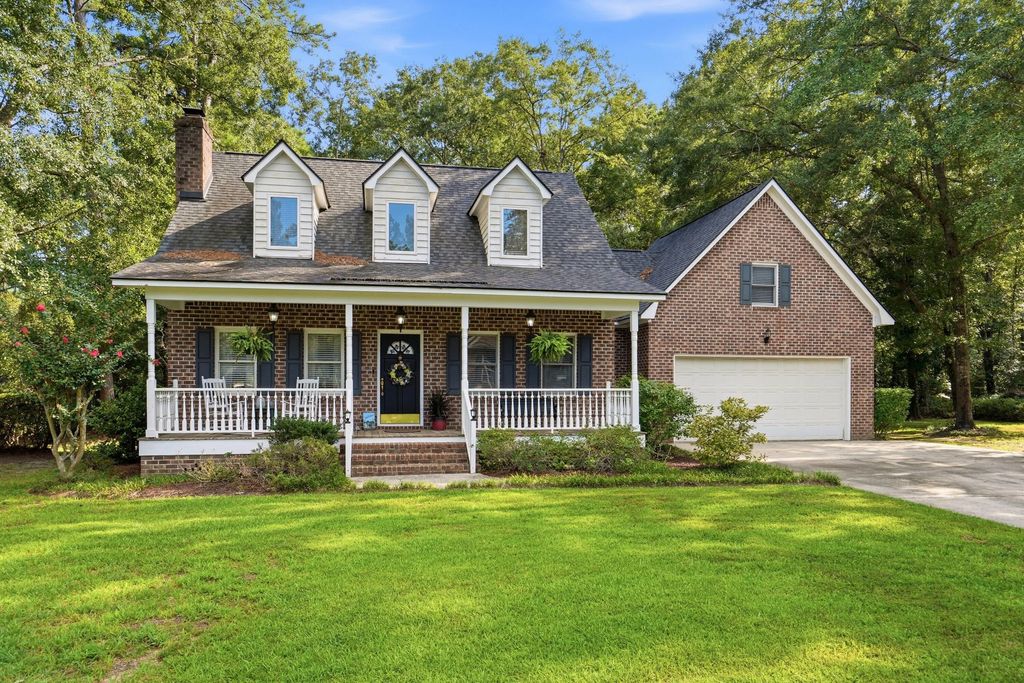 8639 Arthur Hills Circle, Charleston
