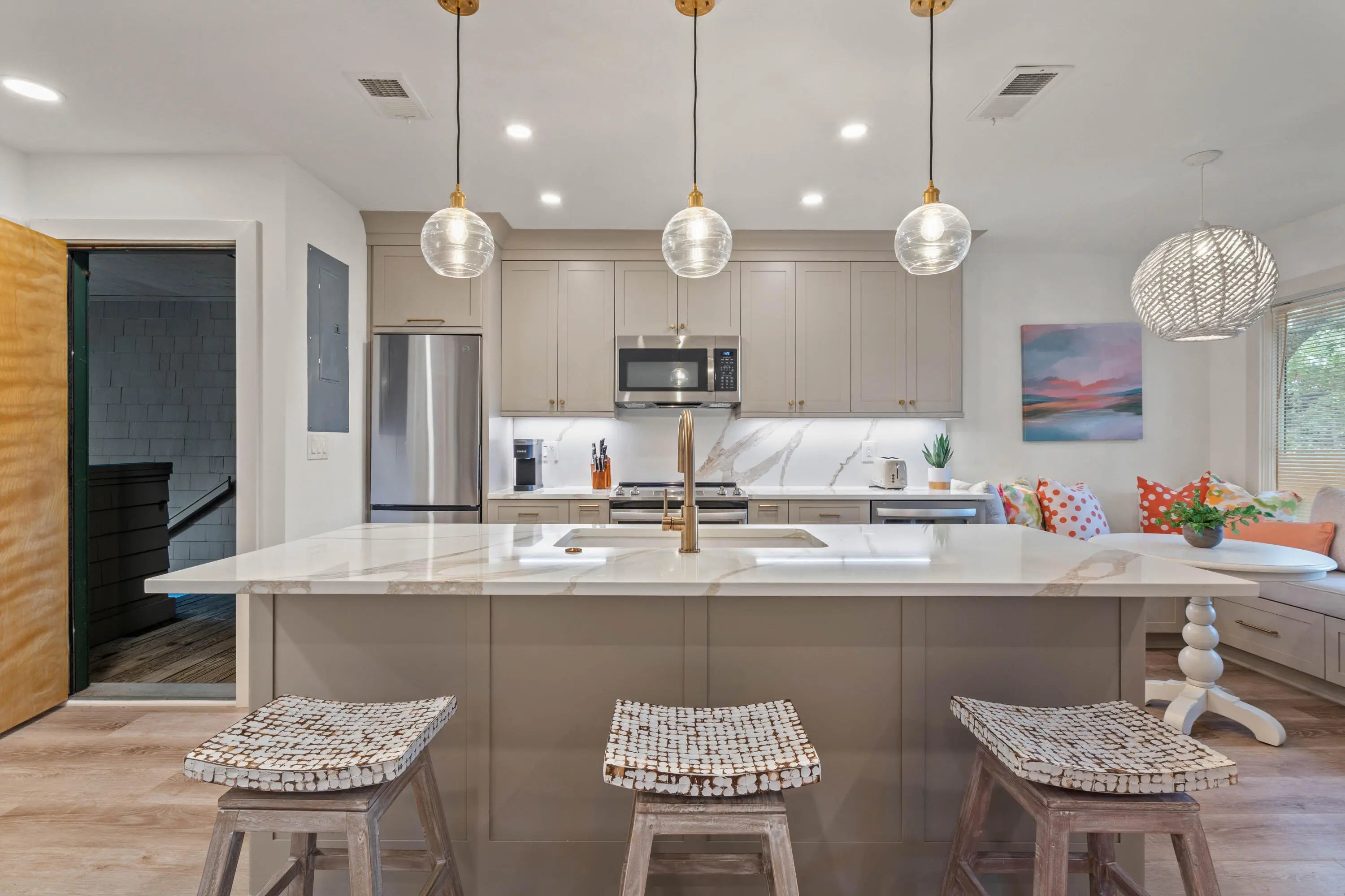 Photo of Listing #25021975