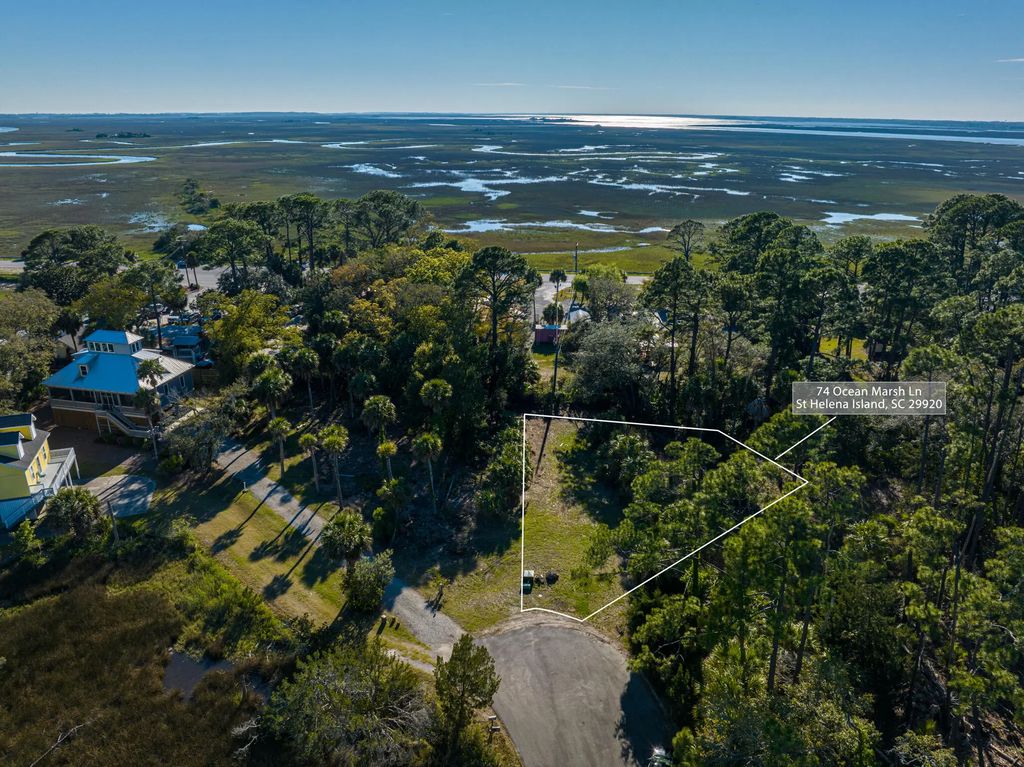 74 Ocean Marsh Lane, Saint Helena Island