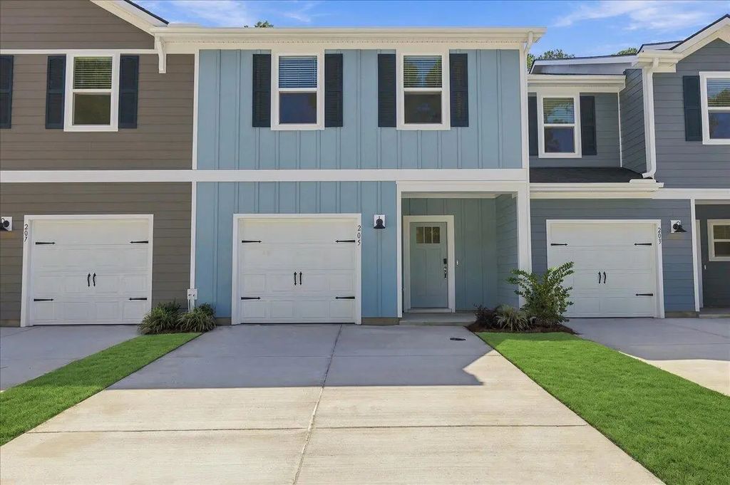 205 Brook Run Drive, Moncks Corner