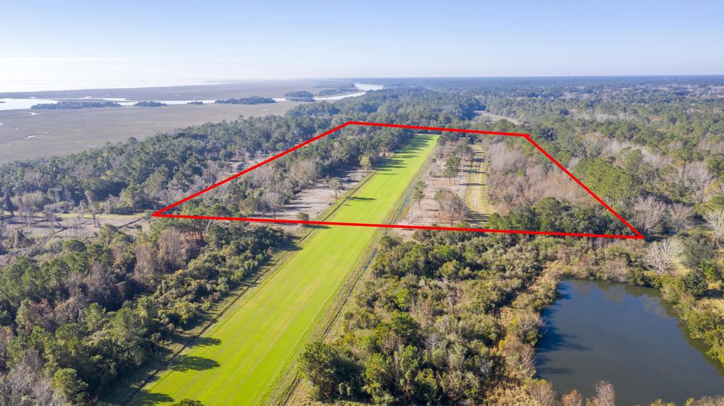 1007 Morants Point Road, McClellanville