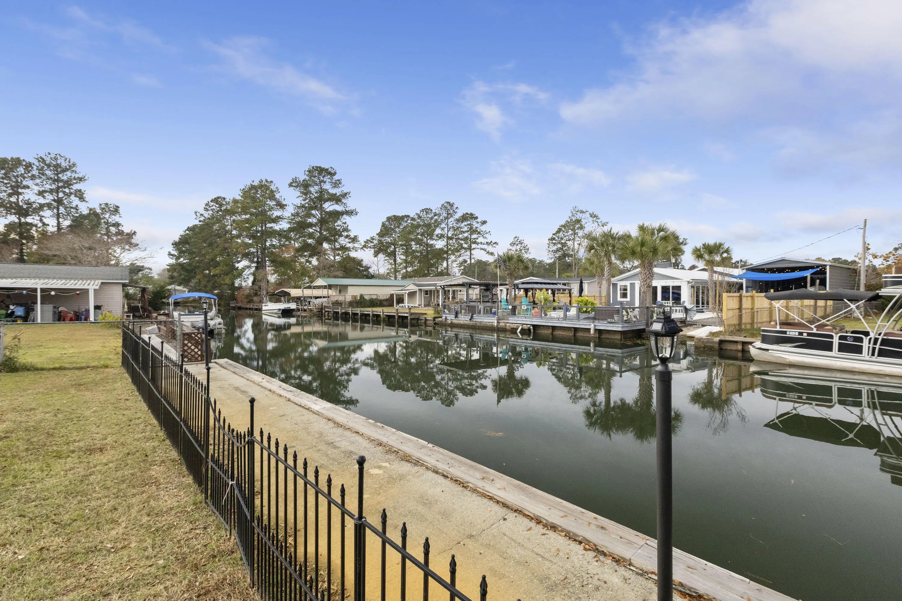 Photo of Listing #25031979