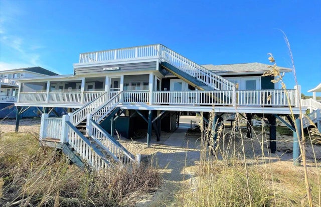 Photo of 142 Palmetto Boulevard, Edisto Island SC