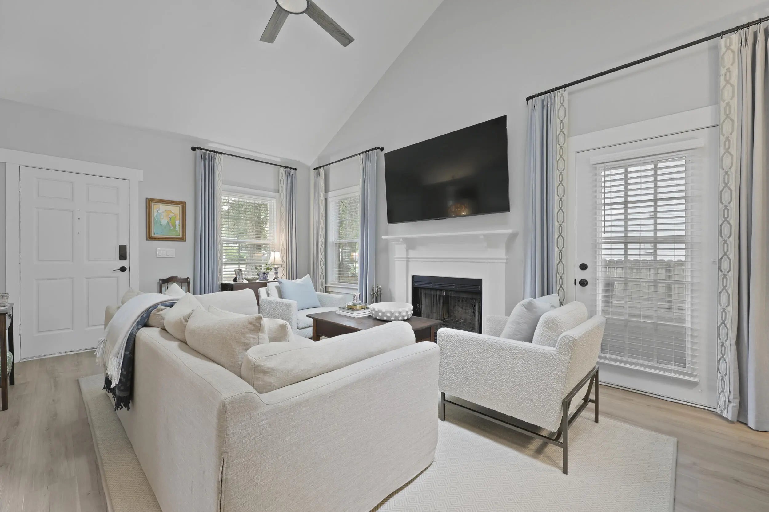 Photo of Listing #25014363